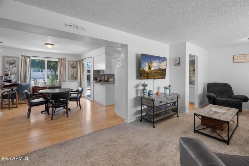 515 56th St, Mesa, AZ 85205