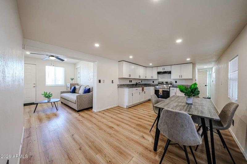 515 E Charleston Ave, Phoenix, AZ 85022