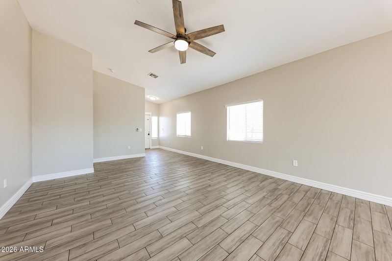 515 E Randy St, Avondale, AZ 85323