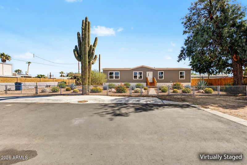 515 N Desert View Dr, Apache Junction, AZ 85120
