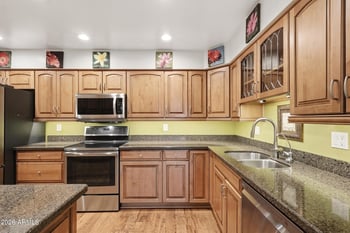 515 Parkcrest -- #518, Mesa, AZ 85206