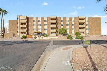 515 Parkcrest -- #523, Mesa, AZ 85206