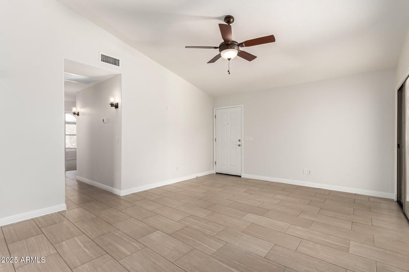 515 Sherri Dr, Gilbert, AZ 85296