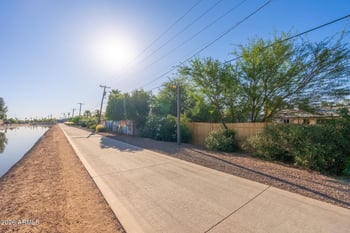 515 Hazelwood St, Phoenix, AZ 85013