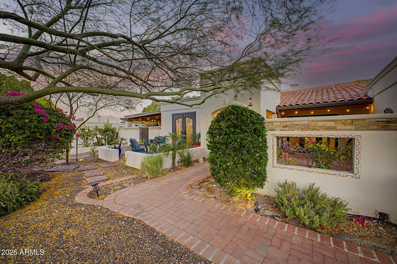 515 W Sweetwater Ave, Phoenix, AZ 85029