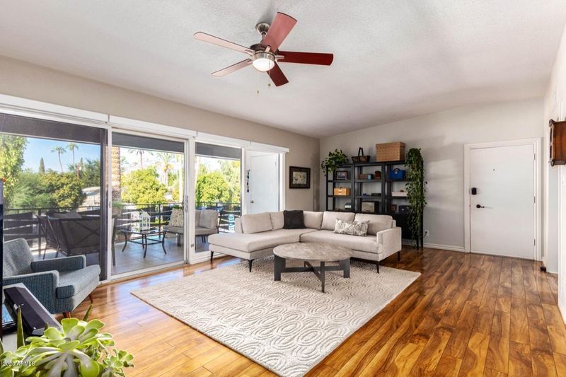 5150 N 20th St #209, Phoenix, AZ 85016