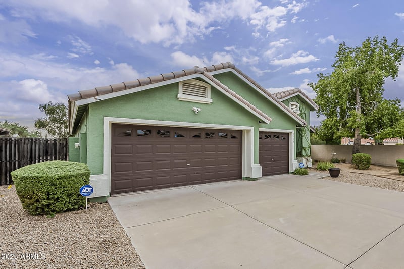 5153 Topeka Dr, Glendale, AZ 85308