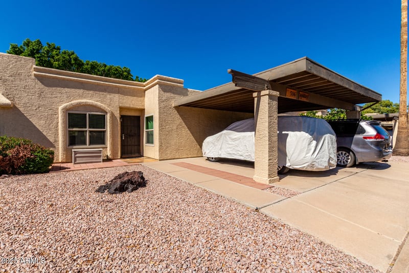 516 77th St, Mesa, AZ 85208