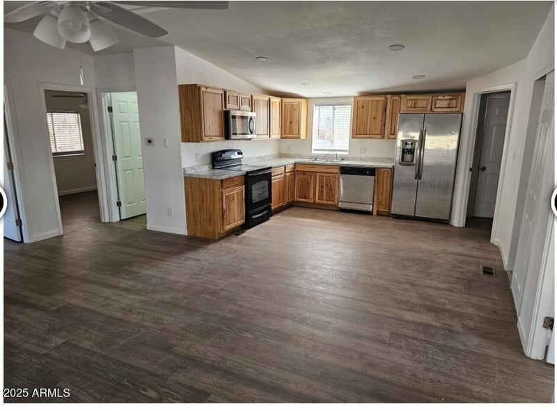 516 Baseline Rd, Buckeye, AZ 85326