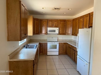 516 Brown St, Tempe, AZ 85281