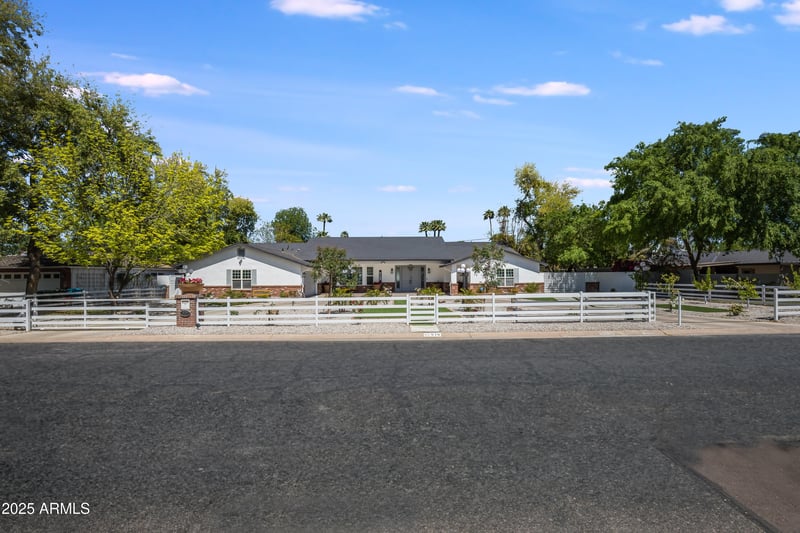 516 Rancho Dr, Phoenix, AZ 85013