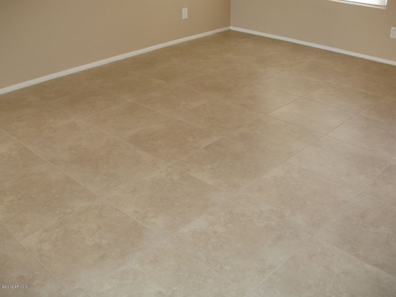5163 E Bannock St, Phoenix, AZ 85044