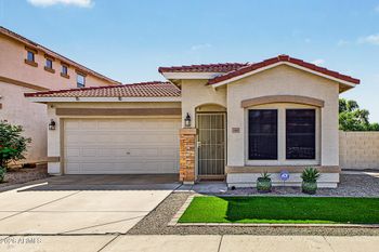 5165 W Poinsettia Dr, Glendale, AZ 85304