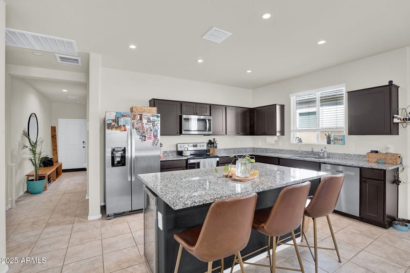 5167 Diatomite Dr, San Tan Valley, AZ 85143