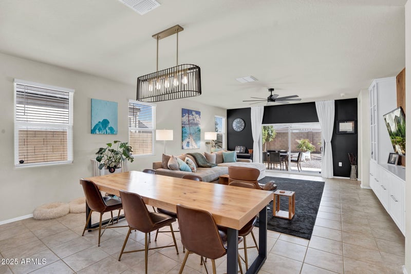 5167 Diatomite Dr, San Tan Valley, AZ 85143
