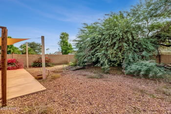 517 Aire Libre Ave, Phoenix, AZ 85023