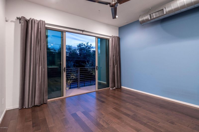 517 E Ames Pl, Phoenix, AZ 85004