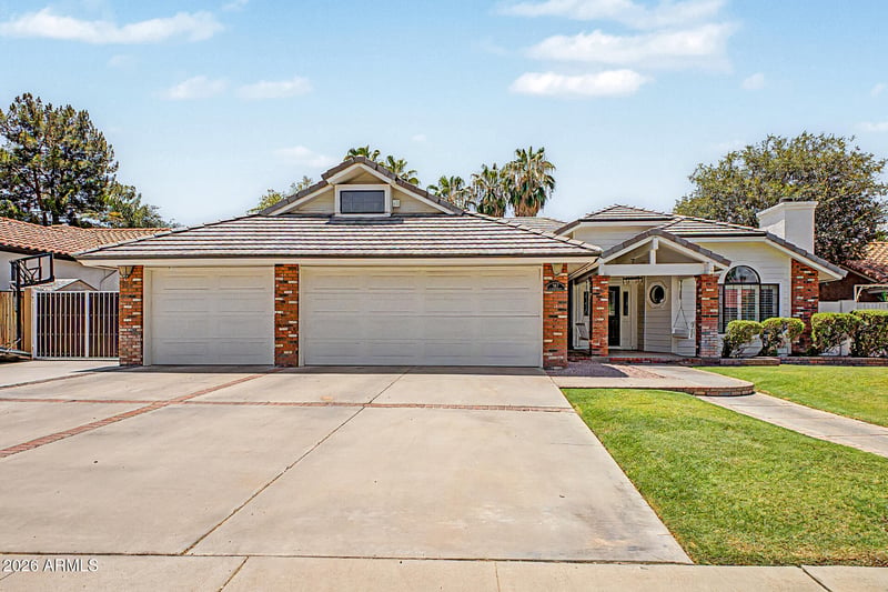 517 E Merrill Ave, Gilbert, AZ 85234
