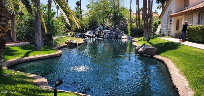 517 Marina Dr, Gilbert, AZ 85233