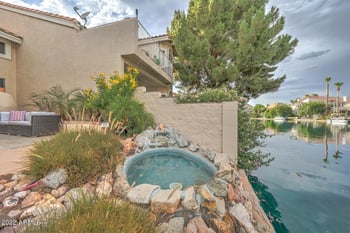 517 Marina Dr, Gilbert, AZ 85233