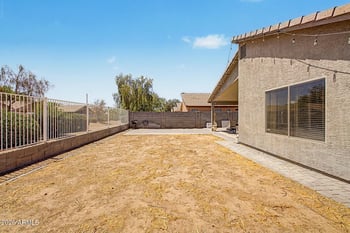517 105th Pl, Mesa, AZ 85207