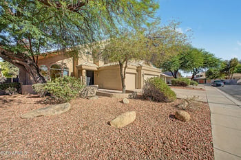 517 S Rock Harbor Dr, Gilbert, AZ 85233