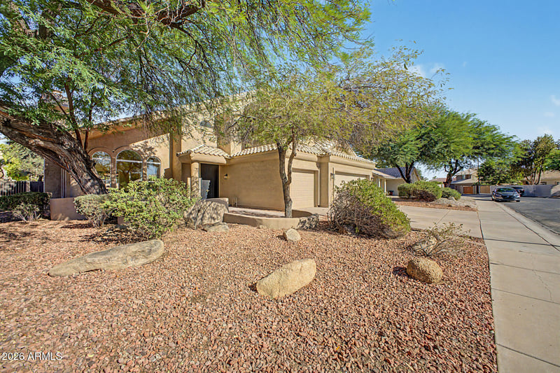 517 S Rock Harbor Dr, Gilbert, AZ 85233