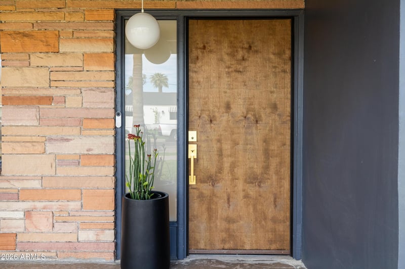 517 W Holly St, Phoenix, AZ 85003