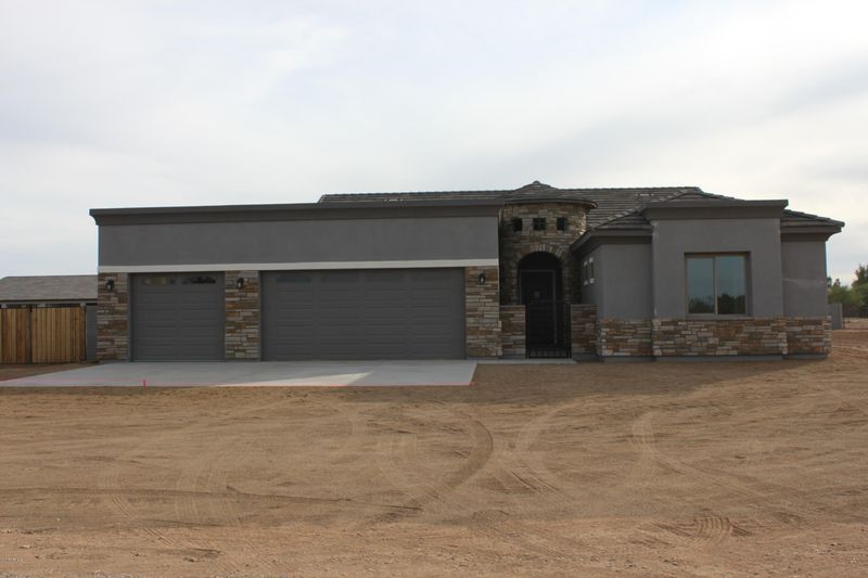 5171 E Horse Thief Gulch Ave, San Tan Valley, AZ 85140