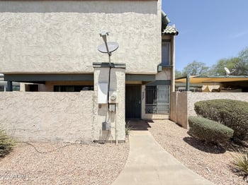 5172 Olive Ave, Glendale, AZ 85302