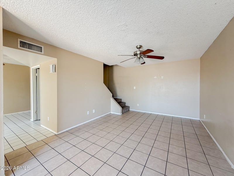 5172 W Olive Ave, Glendale, AZ 85302