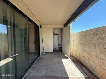 5172 Olive Ave, Glendale, AZ 85302