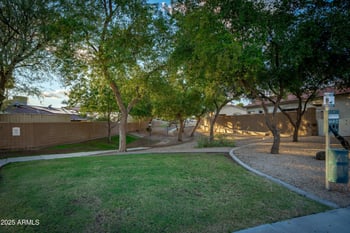 5174 Laurel Ave, Glendale, AZ 85304