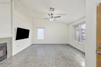 5175 W Kerry Ln, Glendale, AZ 85308