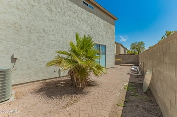 518 66th Ln, Phoenix, AZ 85043