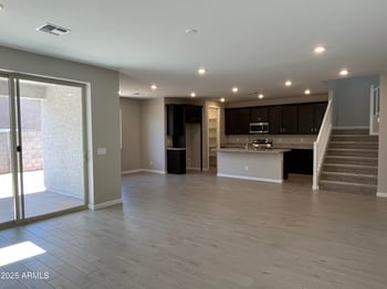 518 89th St, Mesa, AZ 85207