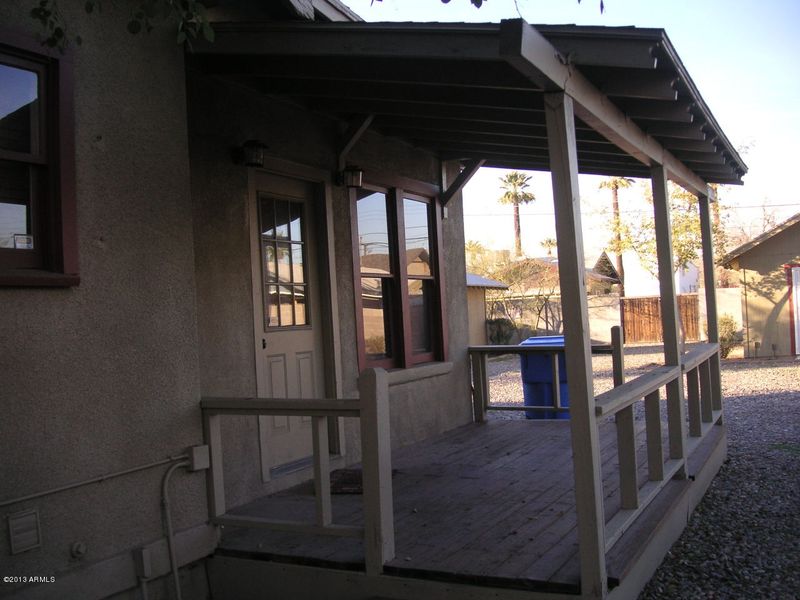 518 E Willetta St, Phoenix, AZ 85004