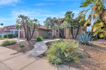 518 Lagoon Dr, Gilbert, AZ 85233