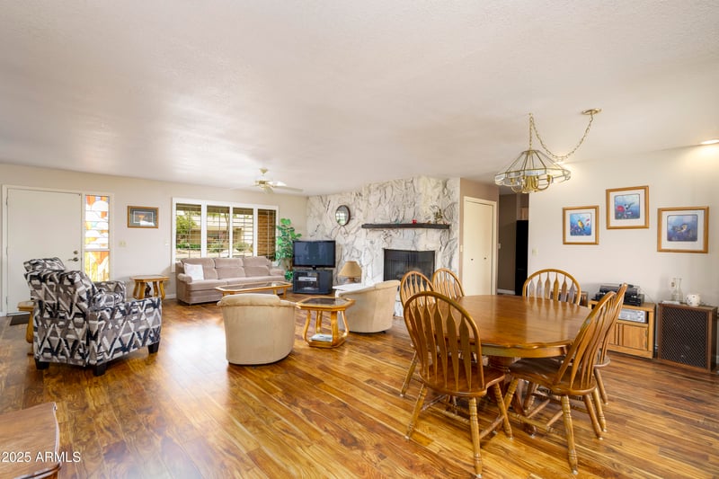 518 Racine --, Mesa, AZ 85206