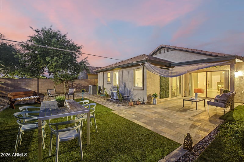 518 S 114th Ave, Avondale, AZ 85323