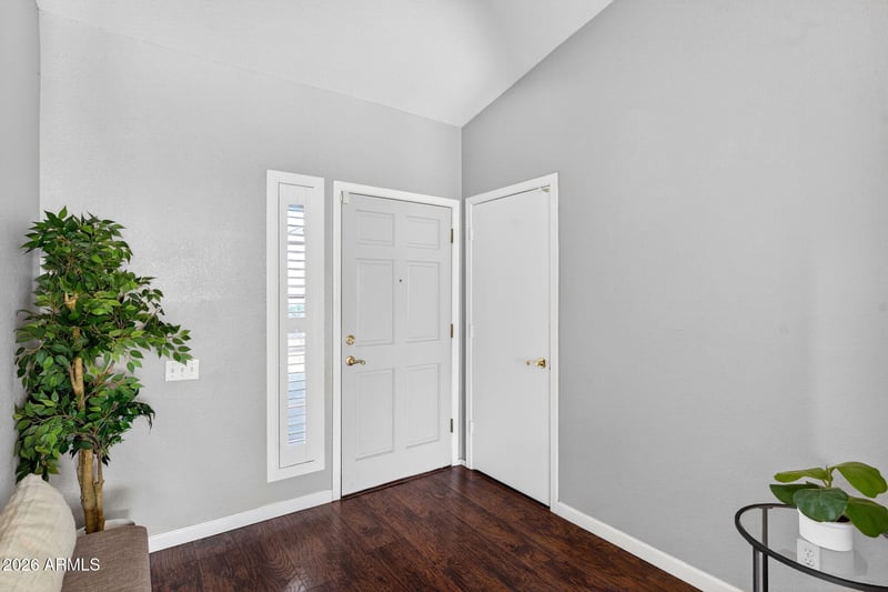 518 Amoroso Dr, Gilbert, AZ 85233