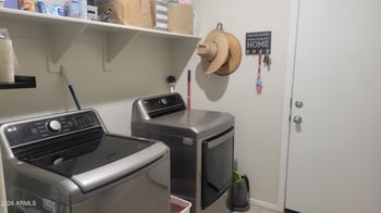 5180 Gummite Dr, San Tan Valley, AZ 85143