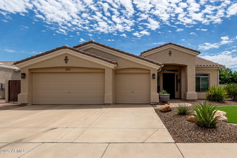 5185 Muriel Dr, Glendale, AZ 85308