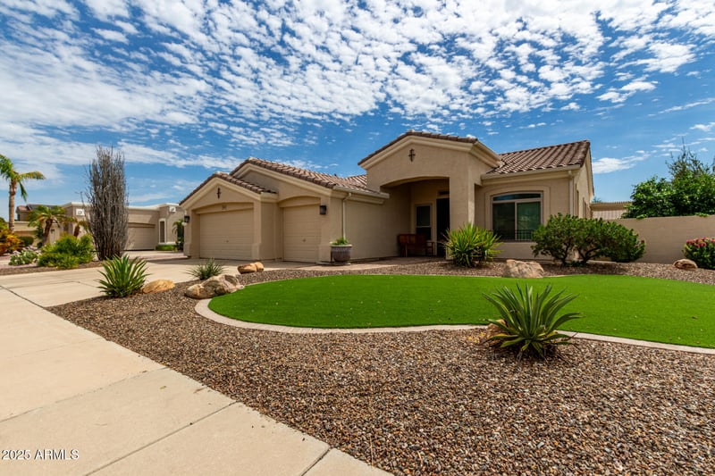 5185 Muriel Dr, Glendale, AZ 85308