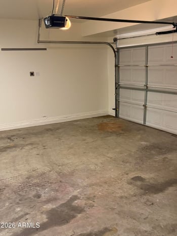 5186 Desert Hills Dr, Glendale, AZ 85304