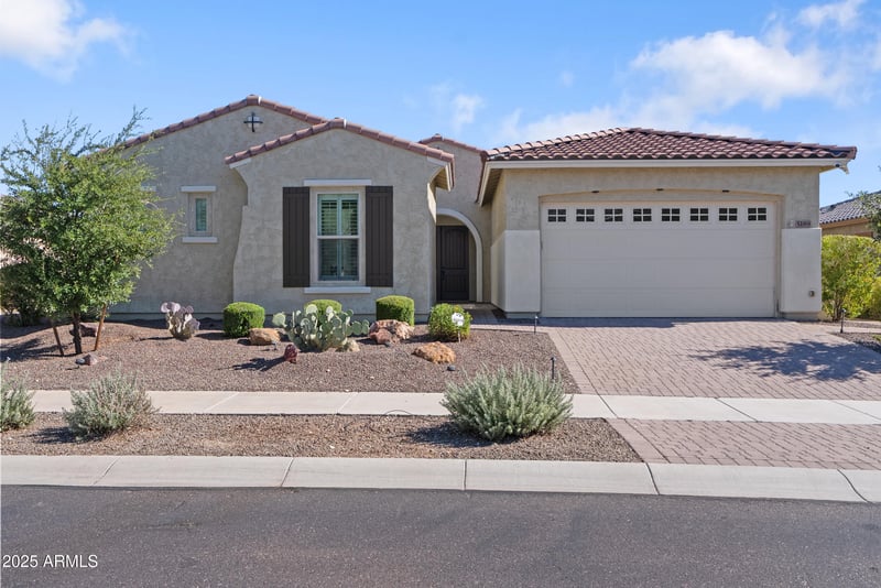 5189 206th Dr, Buckeye, AZ 85396