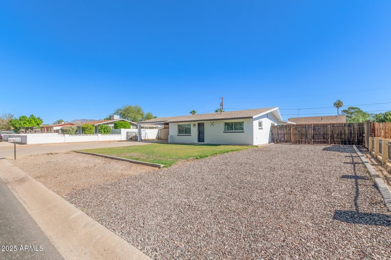 519 96th Pl, Mesa, AZ 85207
