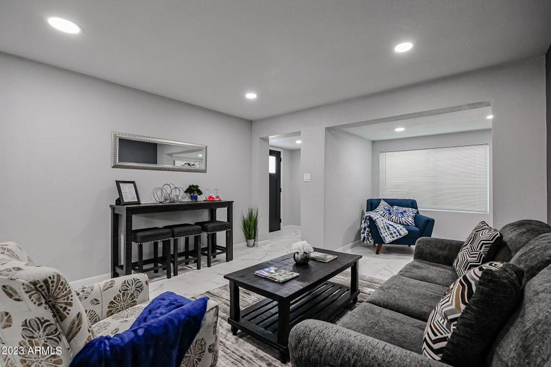 519 E El Camino Dr, Phoenix, AZ 85020
