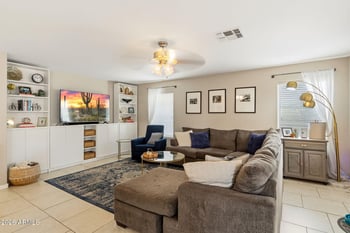 519 W Encinas St, Gilbert, AZ 85233
