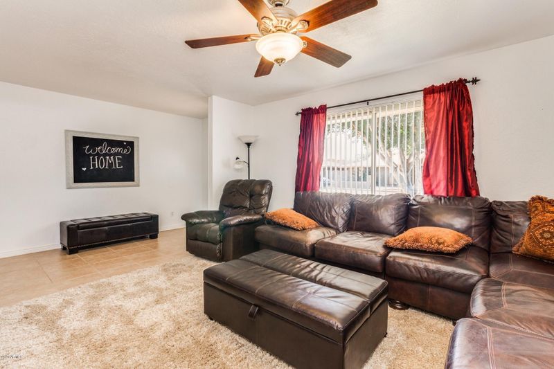 52 E Millett Ave, Mesa, AZ 85210